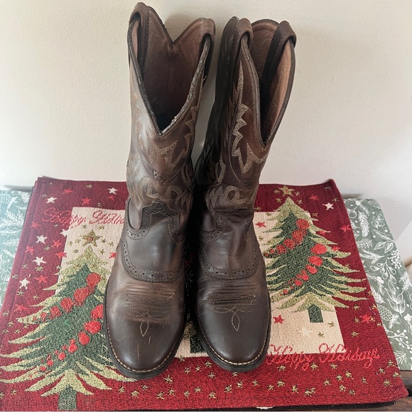 Ariat Dark Brown Western Boots with Light Stitching - Picture 3 of 4